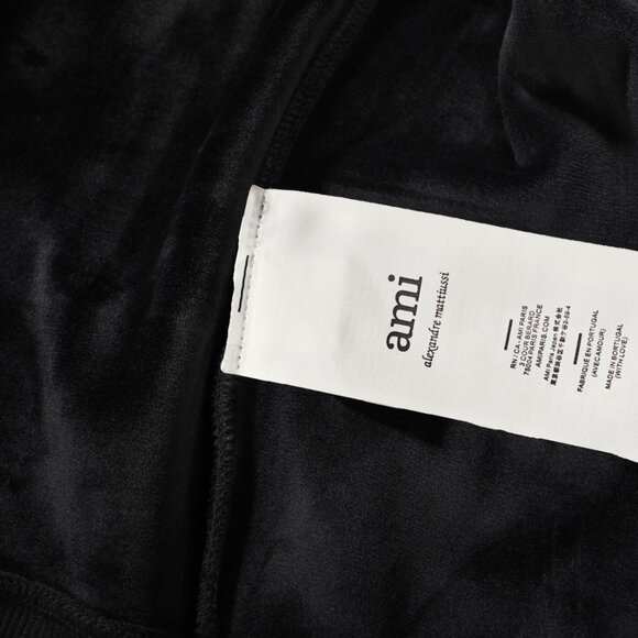 Ami Paris Black Hoodie - Picture 4 of 5